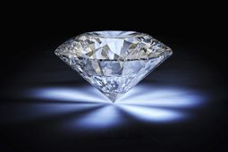 Bestattungsinstitut Arthur Dohrmann in Halstenbek aus Asche wird Diamant